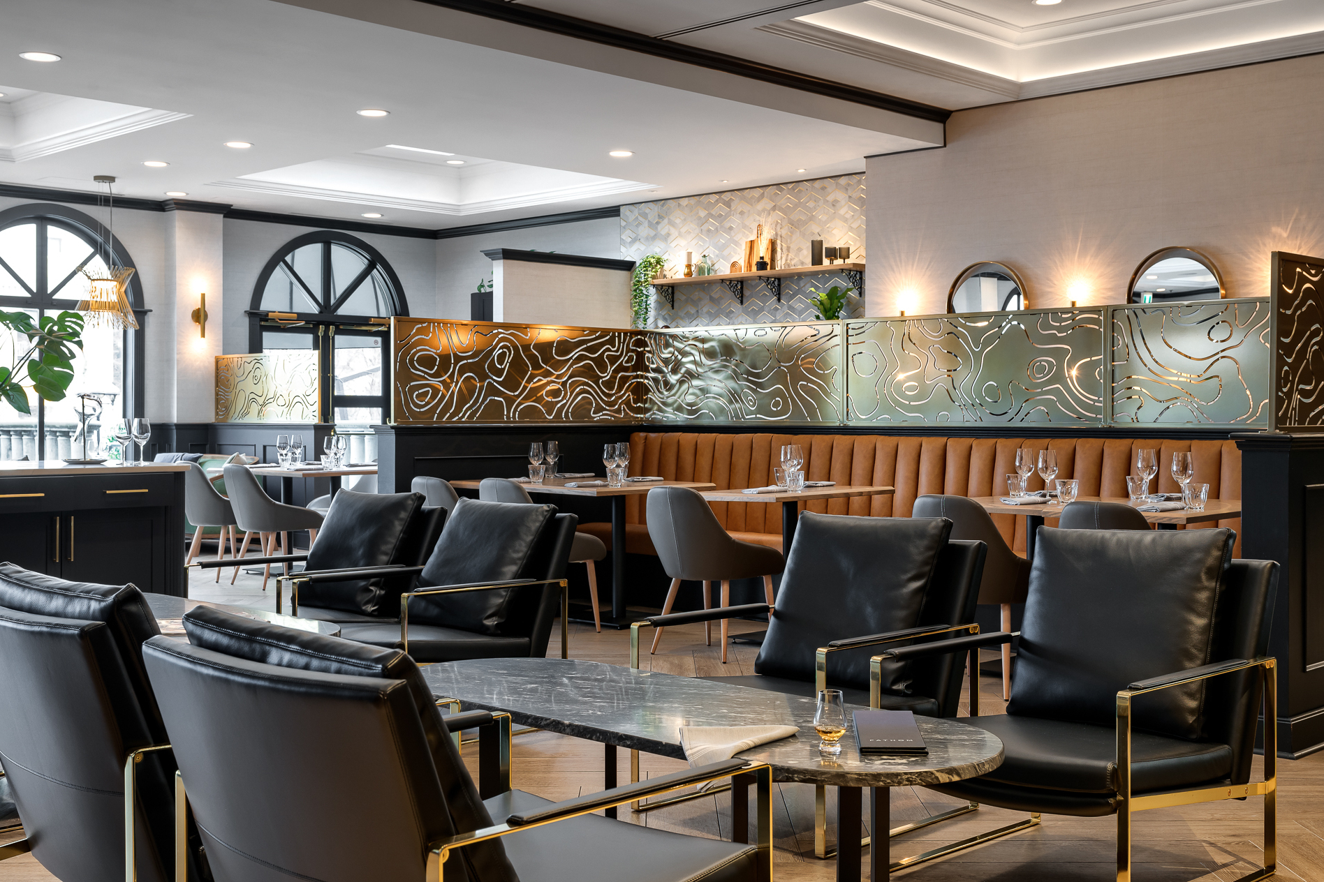 Restaurant at hotel in Victoria, BC